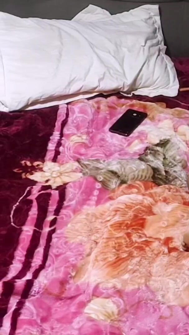 Arab teen: アラブカップルの大声でうめき声をあげるオーガズム