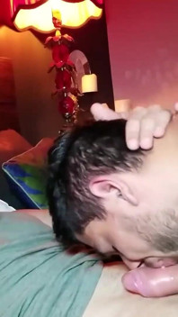 Barebackthathole เกย์กล้ามโต Romeo Davis กินรูตูดแน่นของ Alex Montenegro