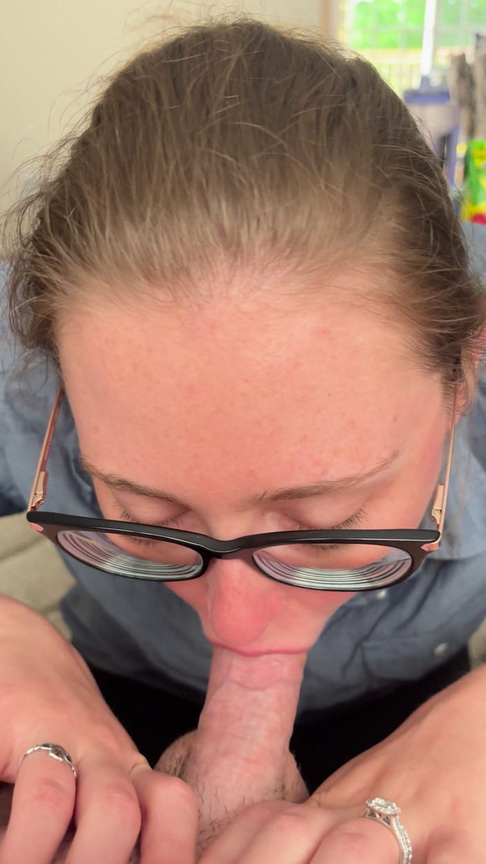 BeautfiulBJ25: Unexpected Cum in Mouth Blowjob