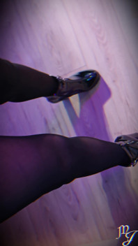 Arise, Slave! Admire - Mistress Julia