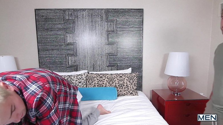 Men network: Hommes - Johnny Rapid, Wesley Woods adorent la sodomie et se...
