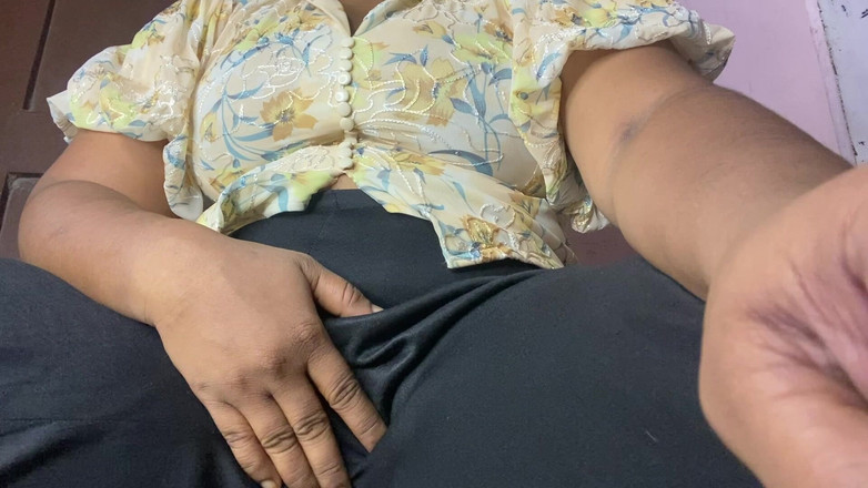 Angoori: Penis bulamazsam, parmağımla yaptım