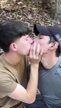 Uncut Twinks Hiking Blowjob - Jay Magnus
