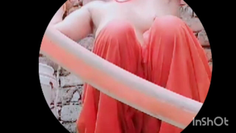 TricolorMusic3: ホットな女の子が入浴するMMSホットセクシービデオ