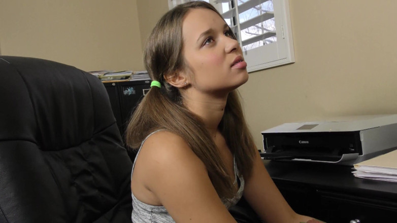 Hefburg: Made That 18yo Pigtail Slut Swallow