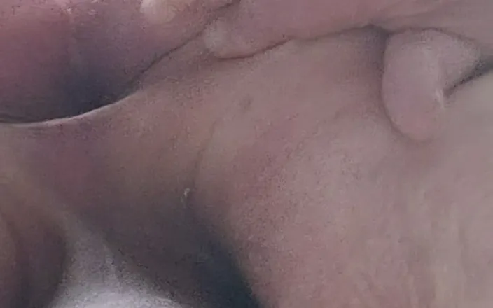 Karlchengeil: asshole from below and close