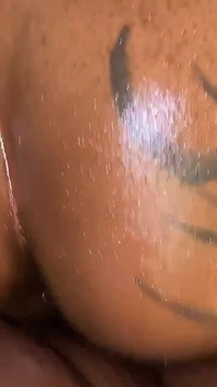 Sexgodpicasso se întâlnește cu Squirter E din Chicago