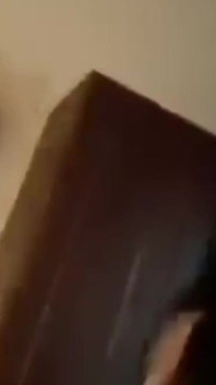 Îi place să-mi călărească pula și să fie plesnită, curvă care vrea pulă și un futai