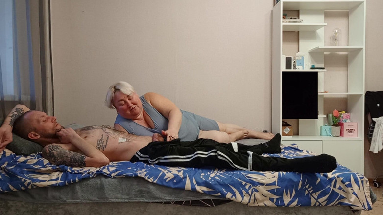 Zona901: Ibu tiriku suka banget kalau aku crot di mulutnya