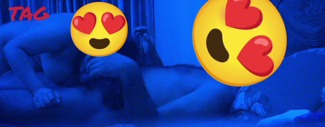 Teensex: 큰 엉덩이 여친을 따먹는 남친.