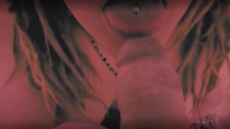 Campsissyboi: Cocksucking není gay její relaxační