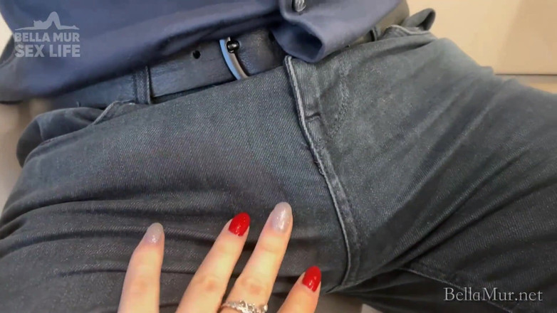 Bella Mur: Moje życie seksualne - moje dziury były wypełnione kutasem potwora - autor: Bella...