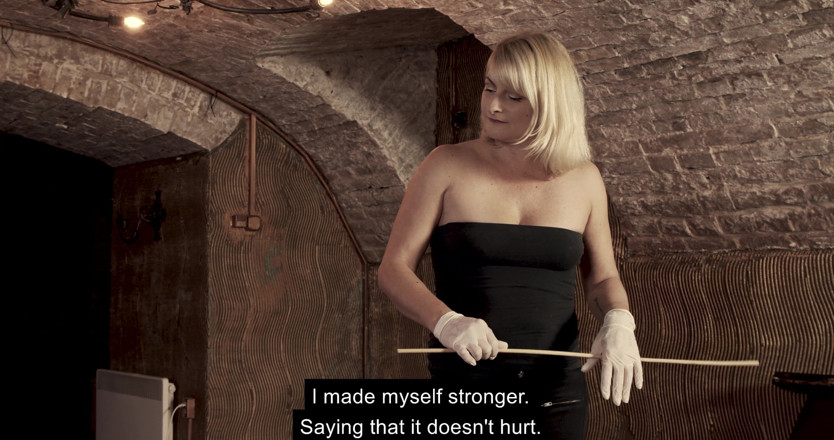 Cruel Furies Femdom: Ginący starzy chłopcy