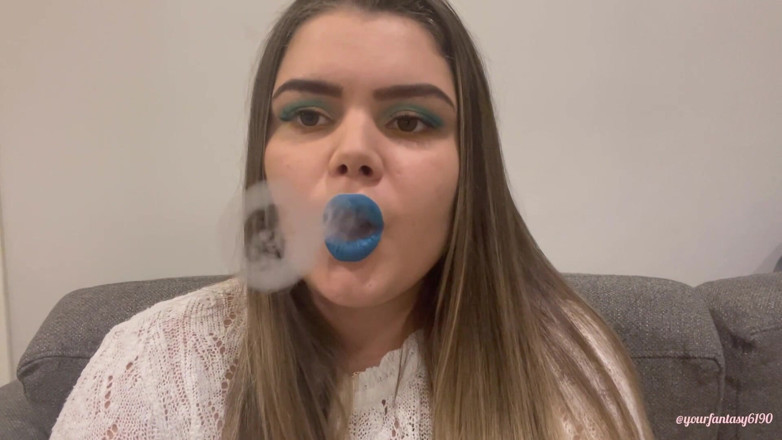 Your fantasy studio: Play with smoke with light blue lipstick
