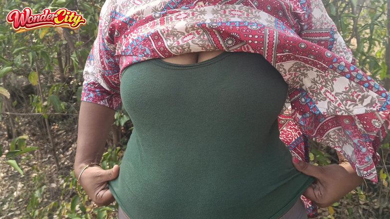 Magilmathi: Romance tamil caliente al aire libre