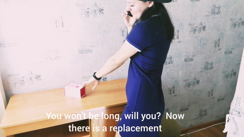 Caroline_Gray: Pengalaman pertama saya melancap dengan mainan. selesai dengan sempurna dan...