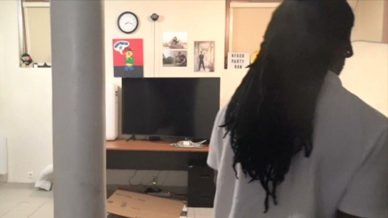 Hot recent bareback entertainement: Blonďatá Twink ošukaná surová od xxl černým čůrákem