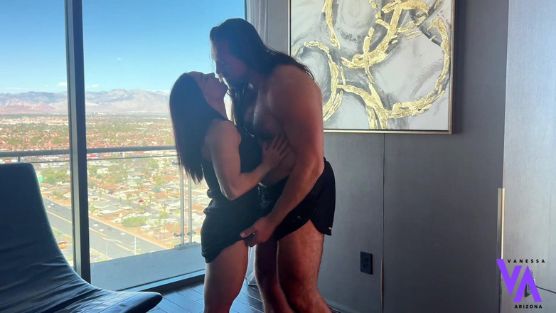 Vanessa Arizona: Valkyrie erövrad av en viking - Vanessa Arizona creampied av Viking...