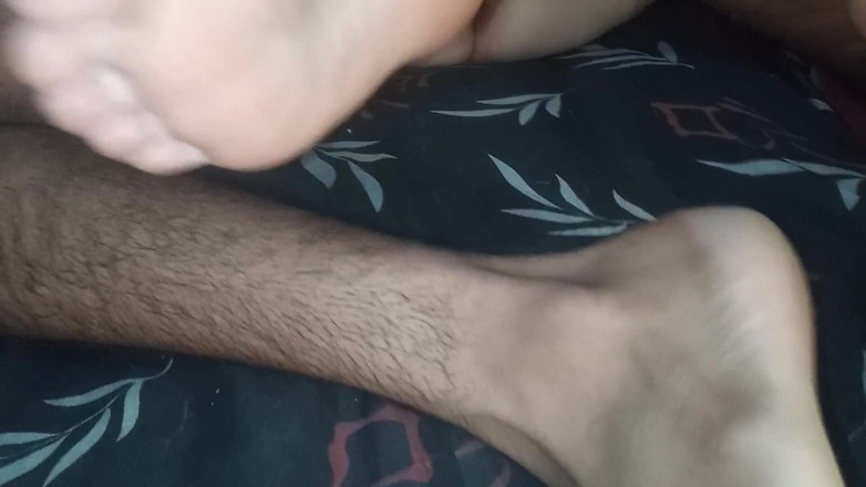 Cuckold Couple Swing: 她沉迷于一个大鸡巴男人