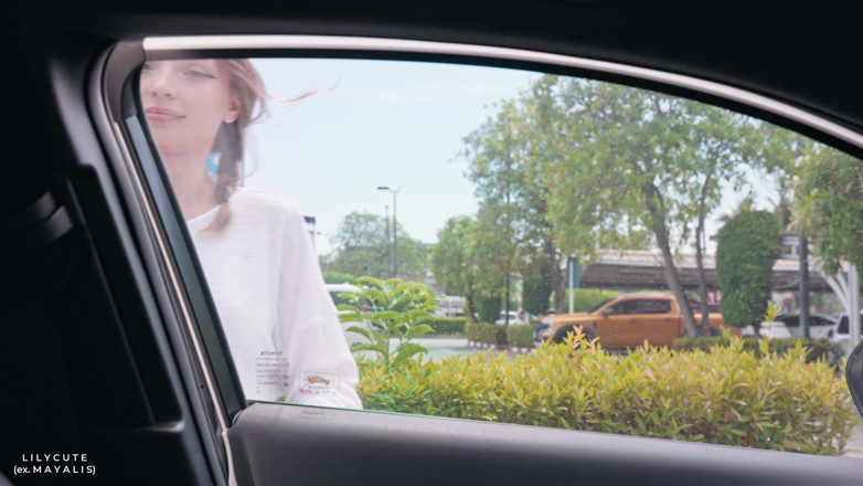 Lily Cute: He Offered Her a Lift and She Offered Him Her...