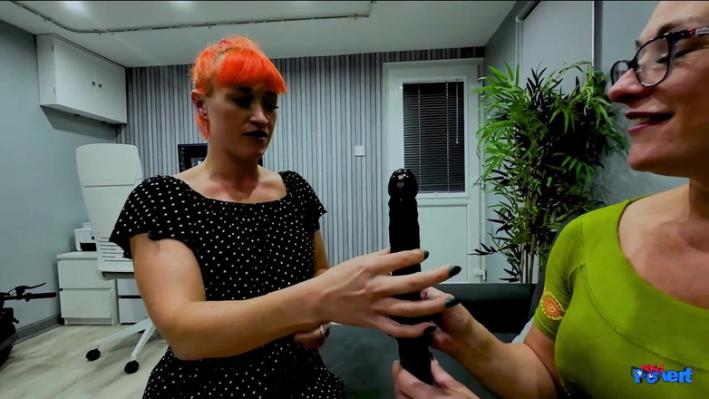 Nerd Pervert: Lola Rae - Dubbel bubbla