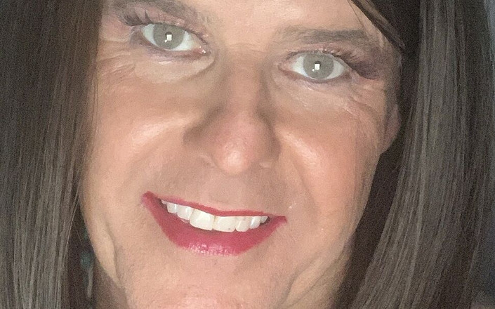 CodiS: Cavalco il dildo per Sborrare per te.