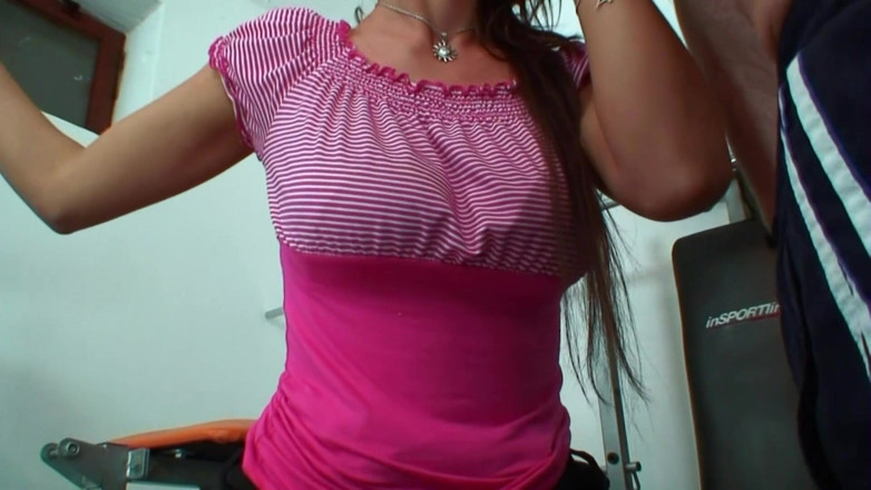 Dirty Teeny: Young Gym Pussy