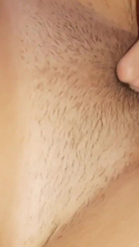 Si Dia Menghisap Kelentit Saya Sehingga Saya Pancut - Ilusi Lesbian
