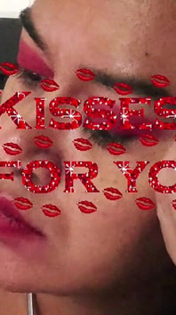 Xhamsterlive: Kisses for You From Barbiie