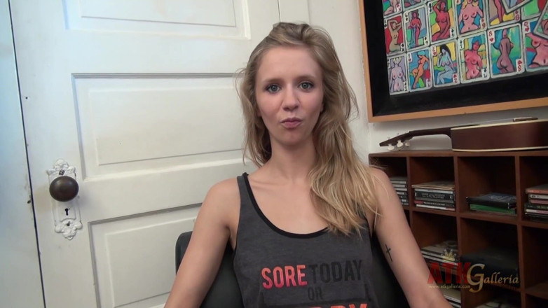 ATKIngdom Fans: Rachel James introducere