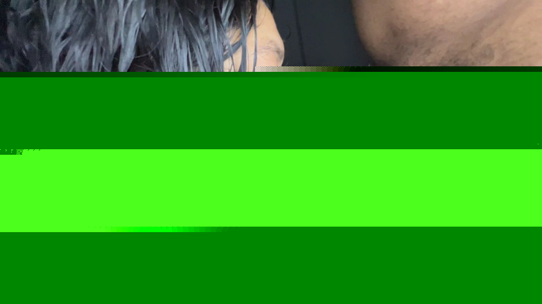 CuckoldHouse: 戴绿帽子的丈夫观看他的年轻妻子与他的朋友发生性关系，大鸡巴