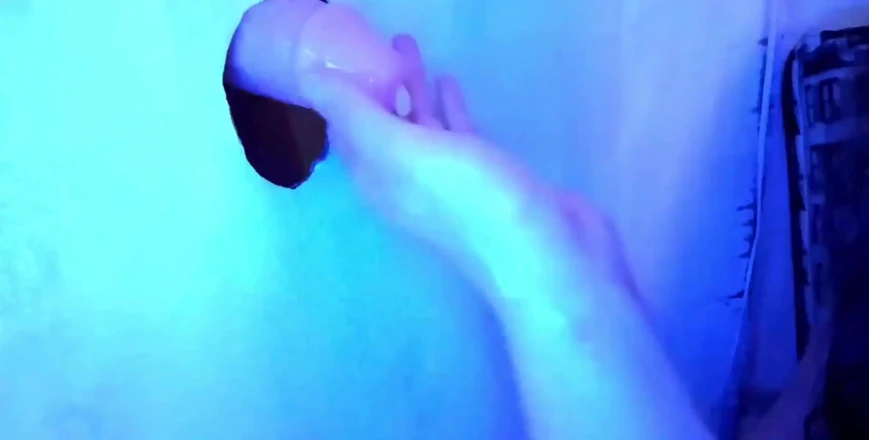 I Fucked a Delivery Man and Let Him Ejaculate Inside of Me