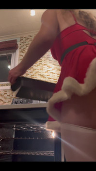 Watch Me Shake My Ass for You While I Make Brownies and Hot Cocoa