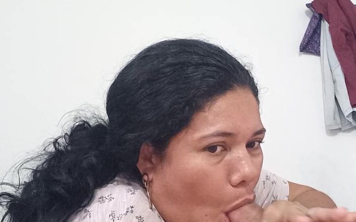 Valkyrieandluigy: Horny Submissive Latina Girlfriend Blowjob
