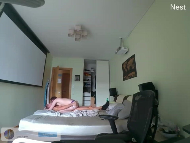 Amateur Couple Caught Fucking Bareback with Huge Cumshot at the End and Big Cock (Gay Duplo) Amateur Couple Caught Fucking Bareback with Huge Cumshot at the End and Big Cock (Gay Duplo)
