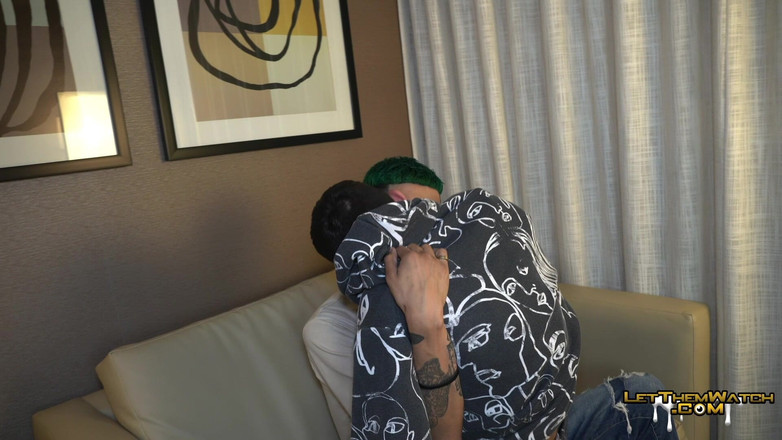 Let them watch: 흑형 대물 에 따먹히는 거유 밀프