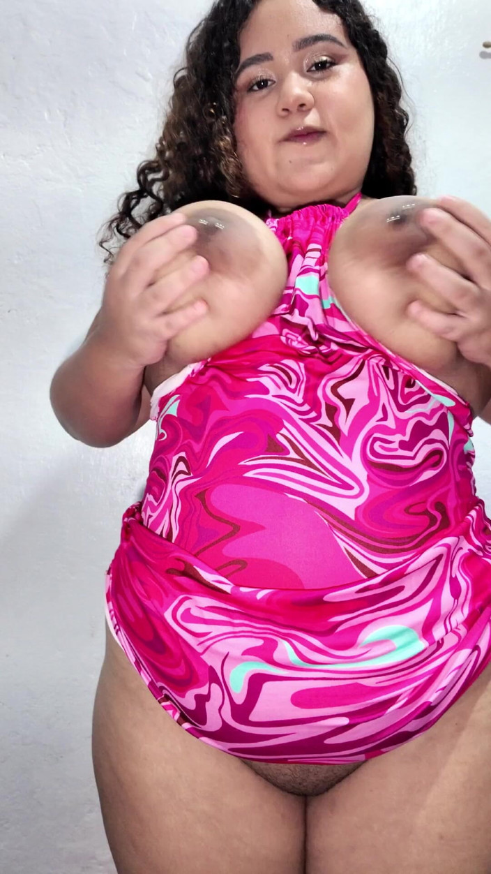 Pamela Panda: Ngapain baju baru di depan pacarku.