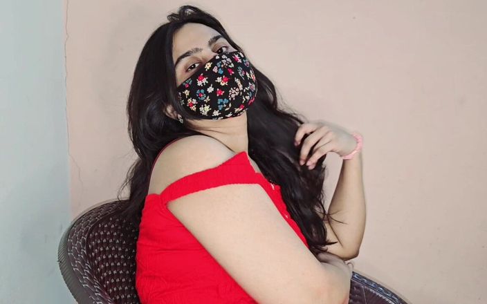 Sairaxsaim: 18-летняя пакистанская подруга-студентка - очистить аудио урду