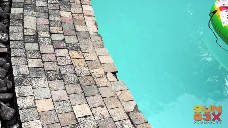 MACHOFLIX: Suruba Na Poolparty - Sunsex