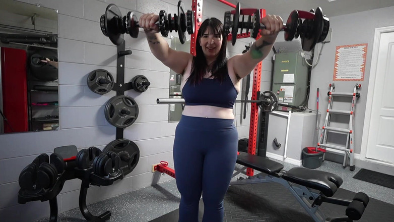 Paige Steele: Primo allenamento in 6 mesi con un sacco di lamentarsi