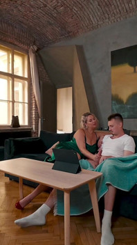 Bts S6e4 Pt2: Co Se Stane, Když Nevlastní Máma Sleduje Porno S Mým Manželem Za Mnou?