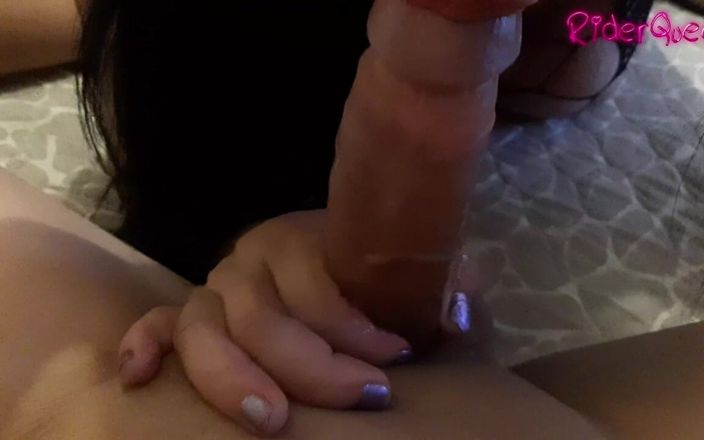 Mommy's fantasies: Cock Licking - tante semok ini menaklukkan keponakan tirinya yang baru...