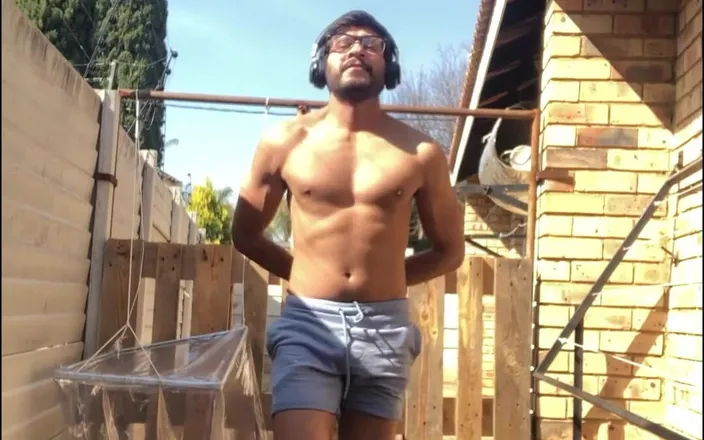 Otterjock_91: My morning workout. It felt like the first hot day...