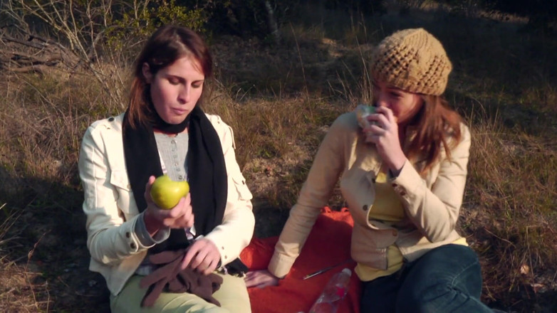 Outdoor Fucktivities: Peituda gata leva que teve de sua namorada puta