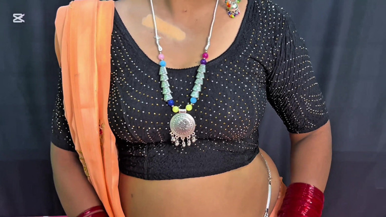 Royalbhabhi: Desi Hot Bhabhi Seema Bhabhi Full Sex Video XXX