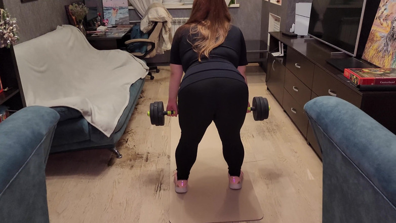 Peach Desert: Pieprzyłem usta rudowłosej milf ostro w jej sportowych leginsach i...