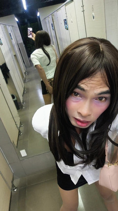 Menaiisd: Banci saya bertindak seperti si jalang.