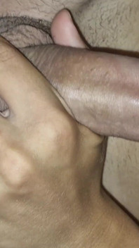 Fickbarer Sissy-twink gab papi ein fickloch für den spermaabfluss!