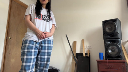 Crisanto999: 我的继表妹利用我们一个人的事实