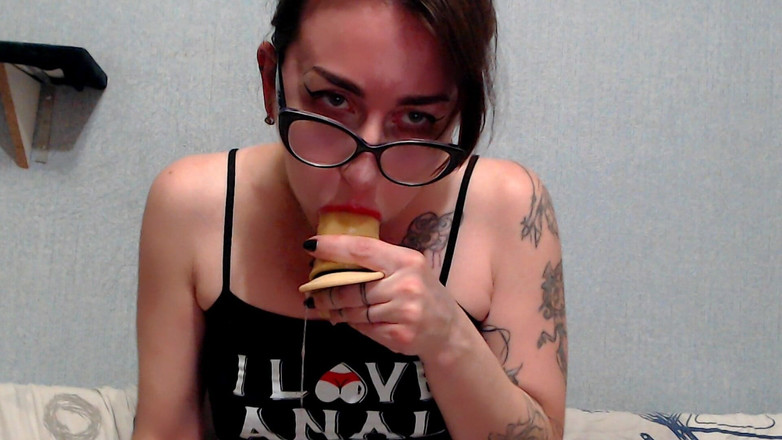 HellENXxOo: अत्यंत अश्लील गला चुदाई